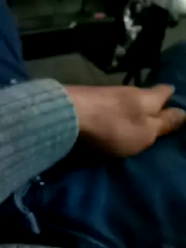 Singlemaleforcouples online show from December 11, 12:44 pm