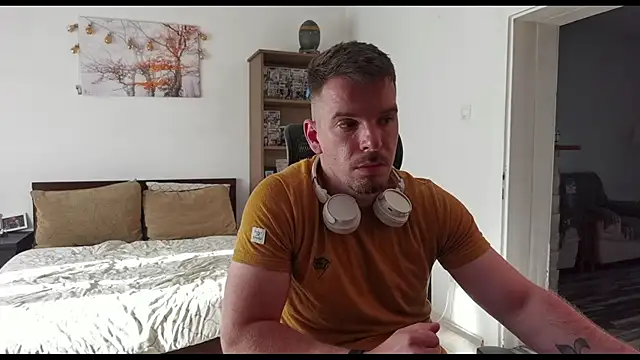 MidnightGaming online show from June 8, 3:56 pm