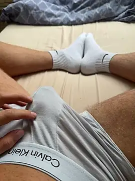 Young-Boy05 online show from June 2, 4:20 pm