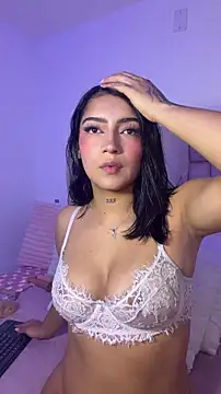 Snapshot of Nicolegh_ chatting on June 7, 2:16 am Nicolegh online show from June 7, 2:16 am