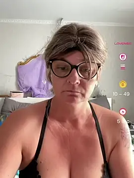 DirtyMarie80 online show from July 18, 1:59 pm