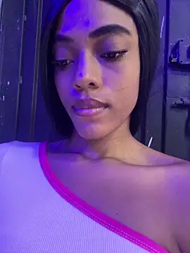 Brunette0 91XXX online show from June 11, 8:40 pm