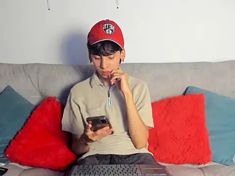 Angel Dustt1 online show from June 15, 10:12 pm