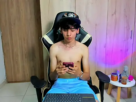 Angel Dustt1 online show from July 17, 8:03 pm