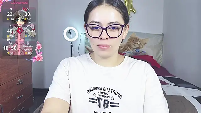 Snapshot of Aeseelia chatting on June 11, 2:53 am Aeseelia online show from June 11, 2:53 am