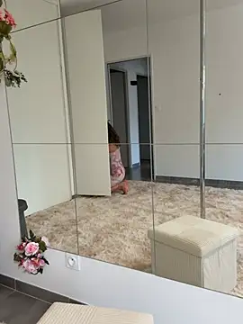 leana bgeee online show from June 26, 12:09 pm