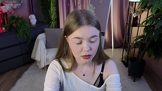 Snapshot of Lina_deels chatting on June 26, 7:07 pm Lina deels online show from June 26, 7:07 pm