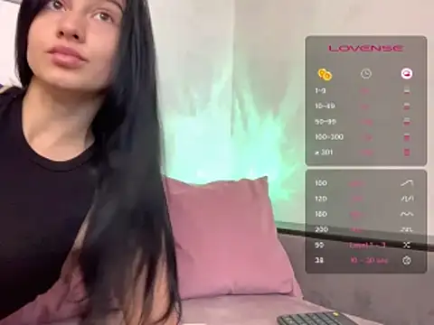 Camilla  Noor online show from June 9, 3:34 pm
