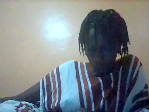 Snapshot of Zinnah_Q chatting on June 5, 4:56 pm Zinnah Q online show from June 5, 4:56 pm