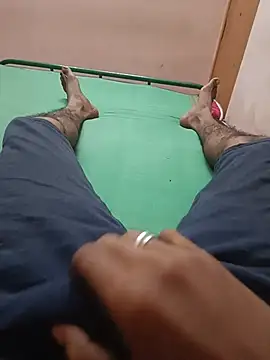 Snapshot of Desiboy_slaveForGirls chatting on July 30, 11:42 am Desiboy slaveForGirls online show from July 30, 11:42 am
