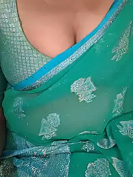 Snapshot of Luckypapa_telugu chatting on June 5, 5:18 pm Luckypapa telugu online show from June 5, 5:18 pm