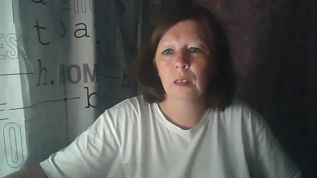 Schastlivaya43 online show from June 15, 6:43 pm
