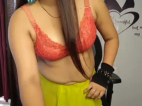 Snapshot of Sexydiya9 chatting on July 2, 11:27 am Sexydiya9 online show from July 2, 11:27 am