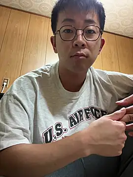 ablele4 online show from June 5, 1:06 pm