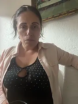 CatalinaSantana83 online show from June 10, 1:17 am