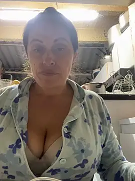 CatalinaSantana83 online show from June 11, 5:38 am