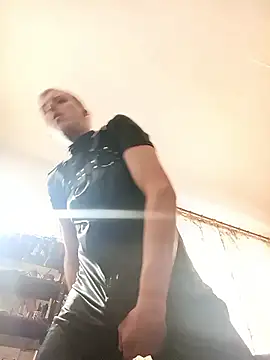 RubberFetischem online show from January 18, 9:13 am