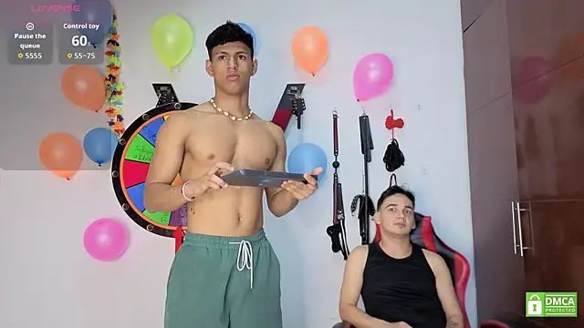 Snapshot of Nicolas_AthleticBoy chatting on July 20, 8:33 pm Nicolas AthleticBoy online show from July 20, 8:33 pm