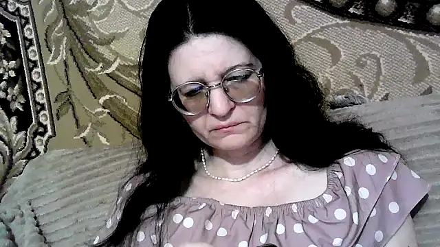 Dear Annet online show from June 7, 7:17 pm