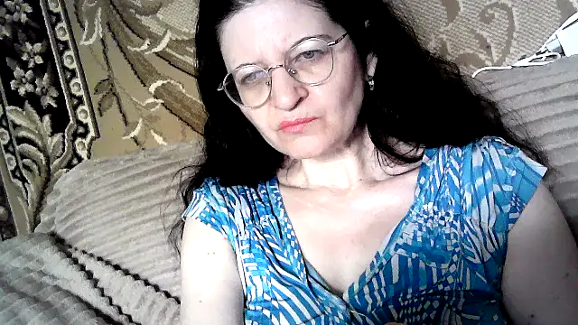 Dear Annet online show from June 15, 10:06 am