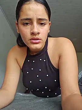Emmaa- - online show from July 20, 8:44 pm