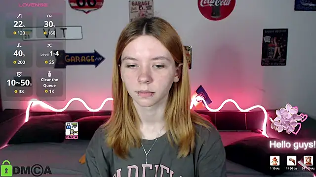 Snapshot of CarolInWonderland chatting on June 23, 7:06 am CarolInWonderland online show from June 23, 7:06 am
