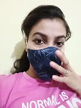 Shaina01 online show from June 11, 3:43 pm
