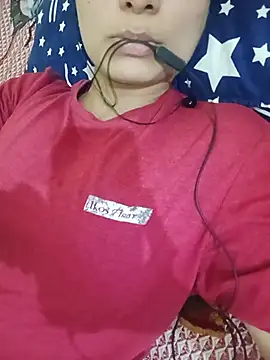Shaina01 online show from June 18, 12:53 pm