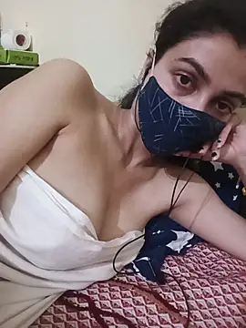 Shaina01 online show from July 11, 8:22 pm