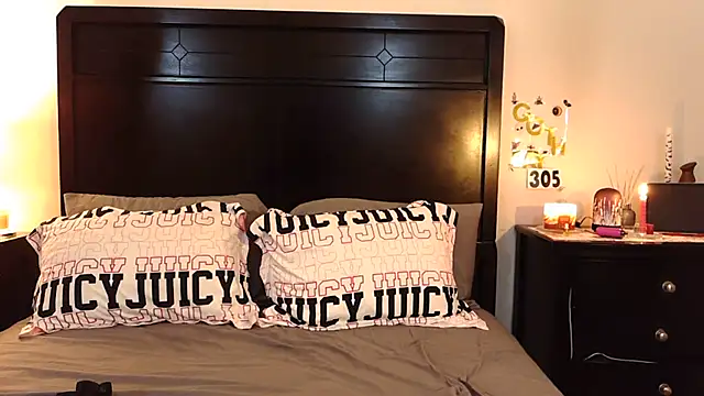 gothbaby3055 online show from June 22, 11:02 pm