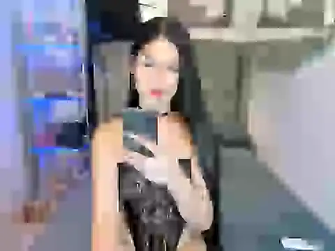 Snapshot of Lisa_empress chatting on July 2, 4:35 pm Lisa empress online show from July 2, 4:35 pm