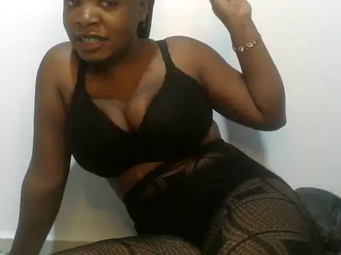 Snapshot of sweett_camillah chatting on July 13, 6:44 pm sweett camillah online show from July 13, 6:44 pm