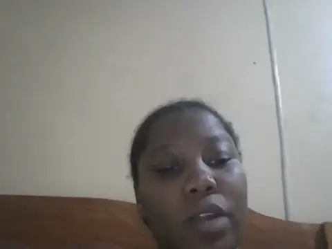 pretty-pussy7 online show from June 28, 7:20 pm