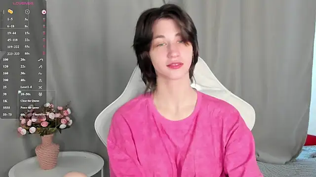 Carolina Lu online show from June 14, 2:09 am