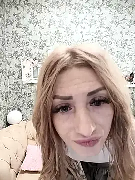 Eva Axel online show from June 7, 11:58 am