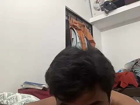Snapshot of NAVIN0001 chatting on July 18, 6:56 pm NAVIN0001 online show from July 18, 6:56 pm