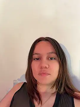 Snapshot of Emma_Jonas chatting on July 16, 4:57 pm Emma Jonas online show from July 16, 4:57 pm
