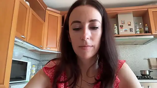 Flamingo Queen online show from July 8, 5:34 am