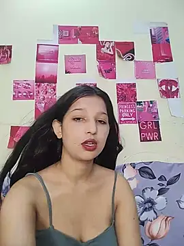 Queen Rosyy online show from July 27, 3:24 am