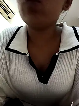 baby girl 099 online show from July 29, 5:11 pm