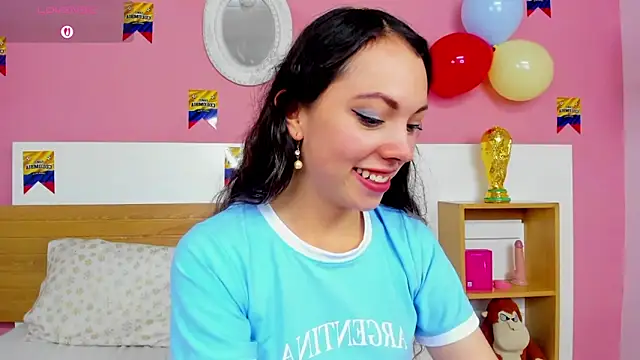 AshleyBenoitt online show from June 16, 5:26 pm