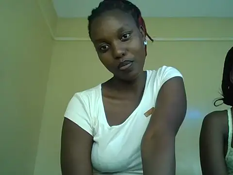 Legit Queenn online show from July 19, 1:48 pm