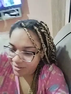 Esquetadinhas online show from June 17, 11:27 pm