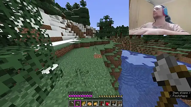 Snapshot of DemonHunterBoy chatting on June 9, 9:37 pm DemonHunterBoy online show from June 9, 9:37 pm