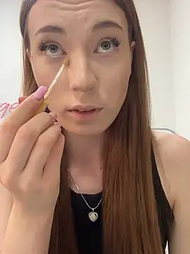 Snapshot of AlisaRussel chatting on June 12, 4:06 pm AlisaRussel online show from June 12, 4:06 pm