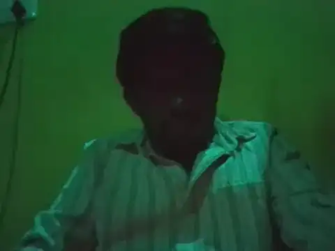 Snapshot of Lawrencedlkk007 chatting on February 20, 8:14 pm Lawrencedlkk007 online show from February 20, 8:14 pm