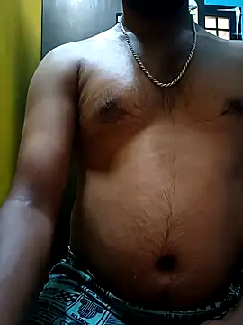 Snapshot of Lawrencedlkk007 chatting on February 25, 6:47 am Lawrencedlkk007 online show from February 25, 6:47 am