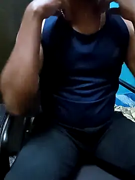 Snapshot of Lawrencedlkk007 chatting on March 10, 1:12 am Lawrencedlkk007 online show from March 10, 1:12 am