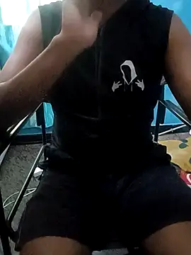 Snapshot of Lawrencedlkk007 chatting on April 10, 9:25 am Lawrencedlkk007 online show from April 10, 9:25 am