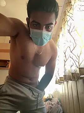 Snapshot of muscularZoro chatting on June 9, 10:05 am muscularZoro online show from June 9, 10:05 am